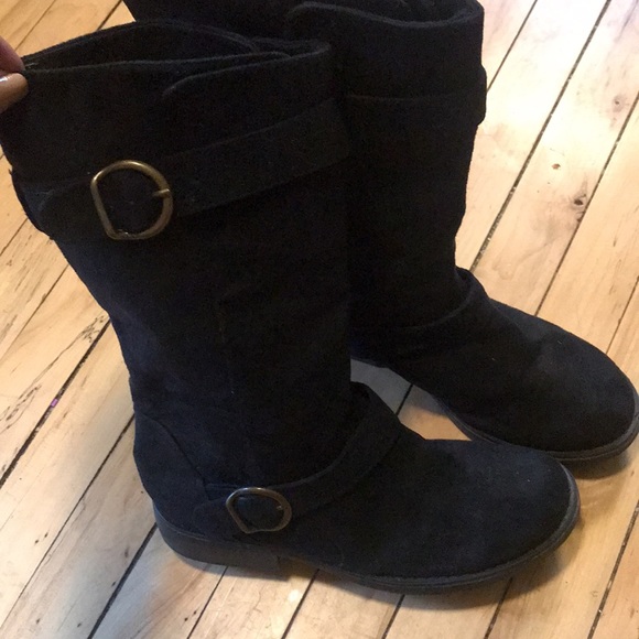 Black vegan leather suede boots 6 antique gold buckles low heel calf height fall - Picture 5 of 8